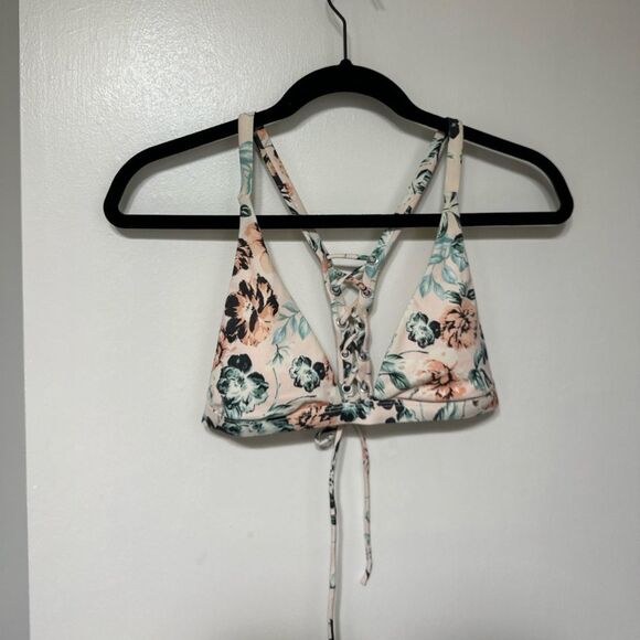 LA Hearts Triangle Bikini Top - Picture 2 of 5